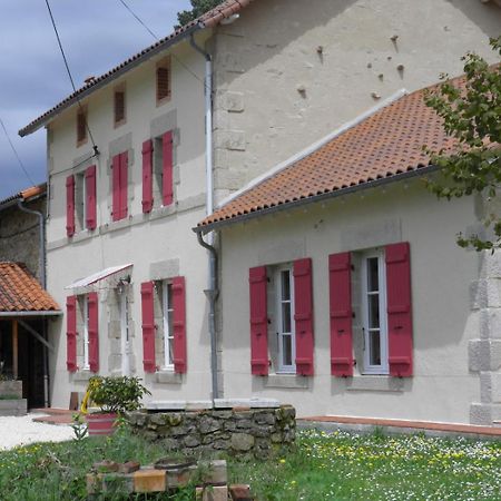 Card Villa Ambazac Екстериор снимка